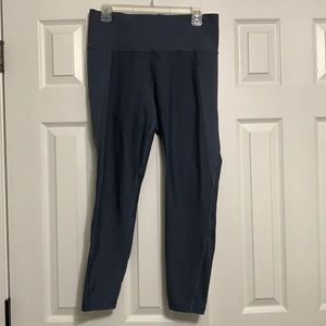 Gray Old Navy Elevate Leggings